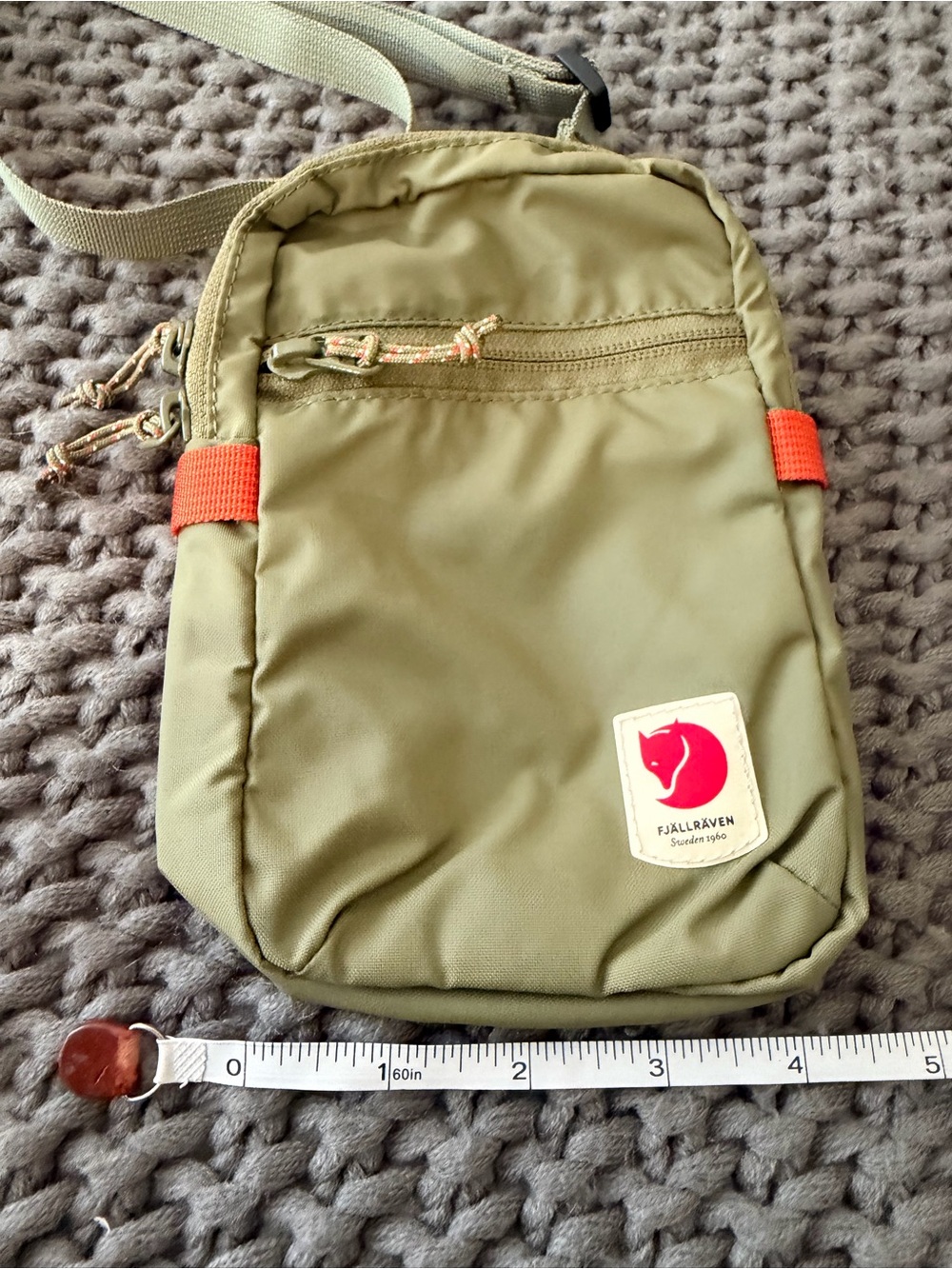 Fjallraven olive green crossbody bag with orange accents - Picture 6 of 6
